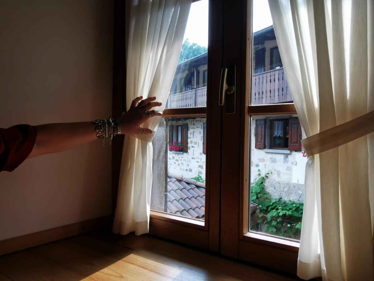 La Tana Del Tasso Rooms&Breakfast Camerata Cornello 外观 照片