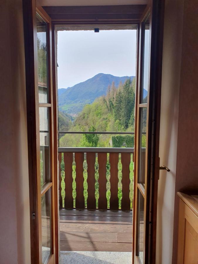 La Tana Del Tasso Rooms&Breakfast Camerata Cornello 外观 照片