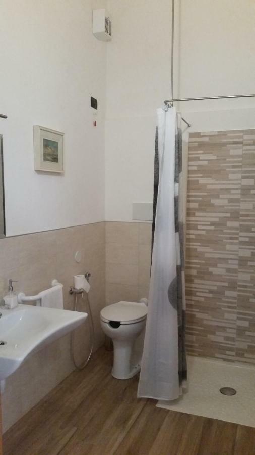 La Tana Del Tasso Rooms&Breakfast Camerata Cornello 外观 照片